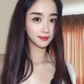 甜妹翘屁股