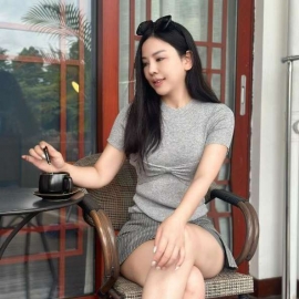 广州轻熟美臀小鱼