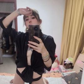 激情水床少妇