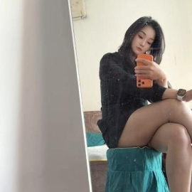瑜伽服丝袜长腿熟妇