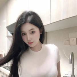 美乳翘臀娜娜