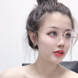 浦东大奶骚女奶油妹