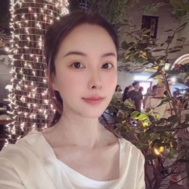 花店老板娘朱莉 很舒服